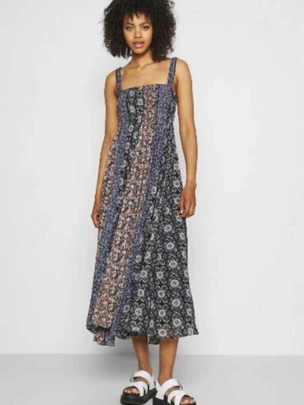 Free People Come Together Midi Dress Small Patchwork Floral
Paisley Black Large